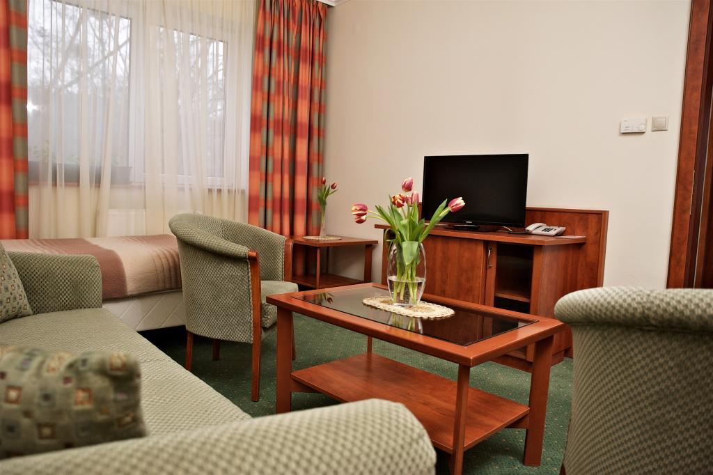 Hotel Lukacs Superior Kazincbarcika Room photo